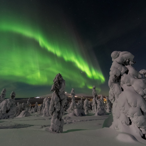 aurora-borealis-2959663-1920.jpg