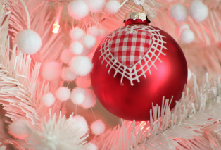 christmas-background-3846456-1920.jpg