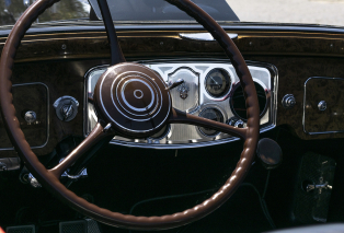 packard-8-3812569-1920.jpg