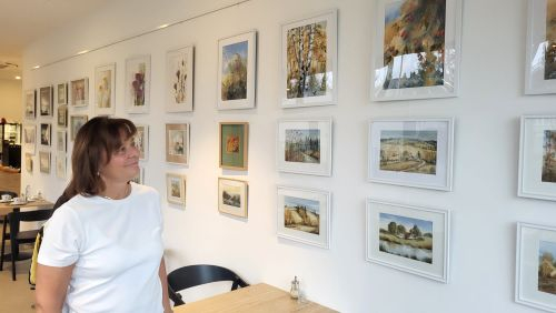 Kavárna NevyPRAHnu s výstavou akvarelů Pavly Bedřichové