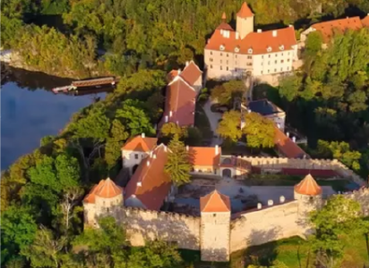 Od hradu Veveří do Veverské Bítýšky