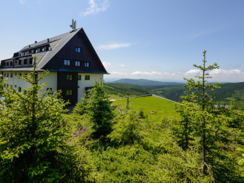 Hotel Friesovy boudy - Odpočinek v srdci Krkonoš