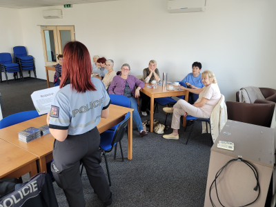 Seniorská akademie přednáška o bezpečnosti